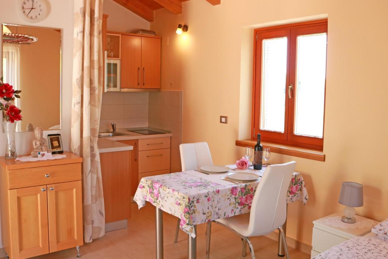 Studio Apartment Volta Crveni Vrh Exterior foto